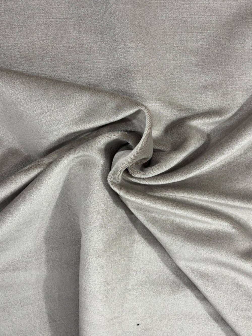DONGHIA Ginger Mohair Velvet Fabric 10126-009 Swing Silver MSRP $5178 Luxury 6Y